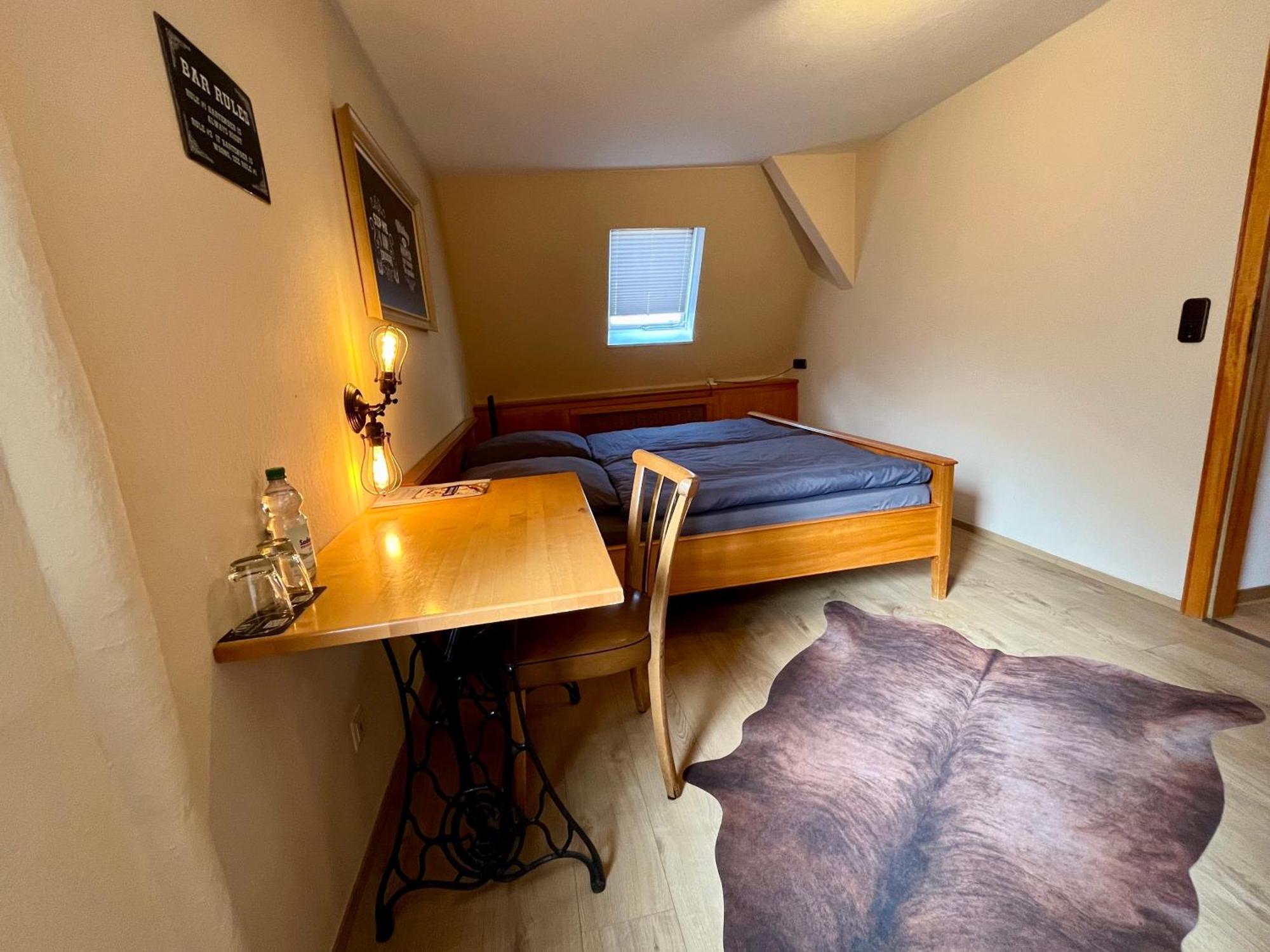 Pub 111 - Die Altstadt Unterkunft Miltenberg Eksteriør billede