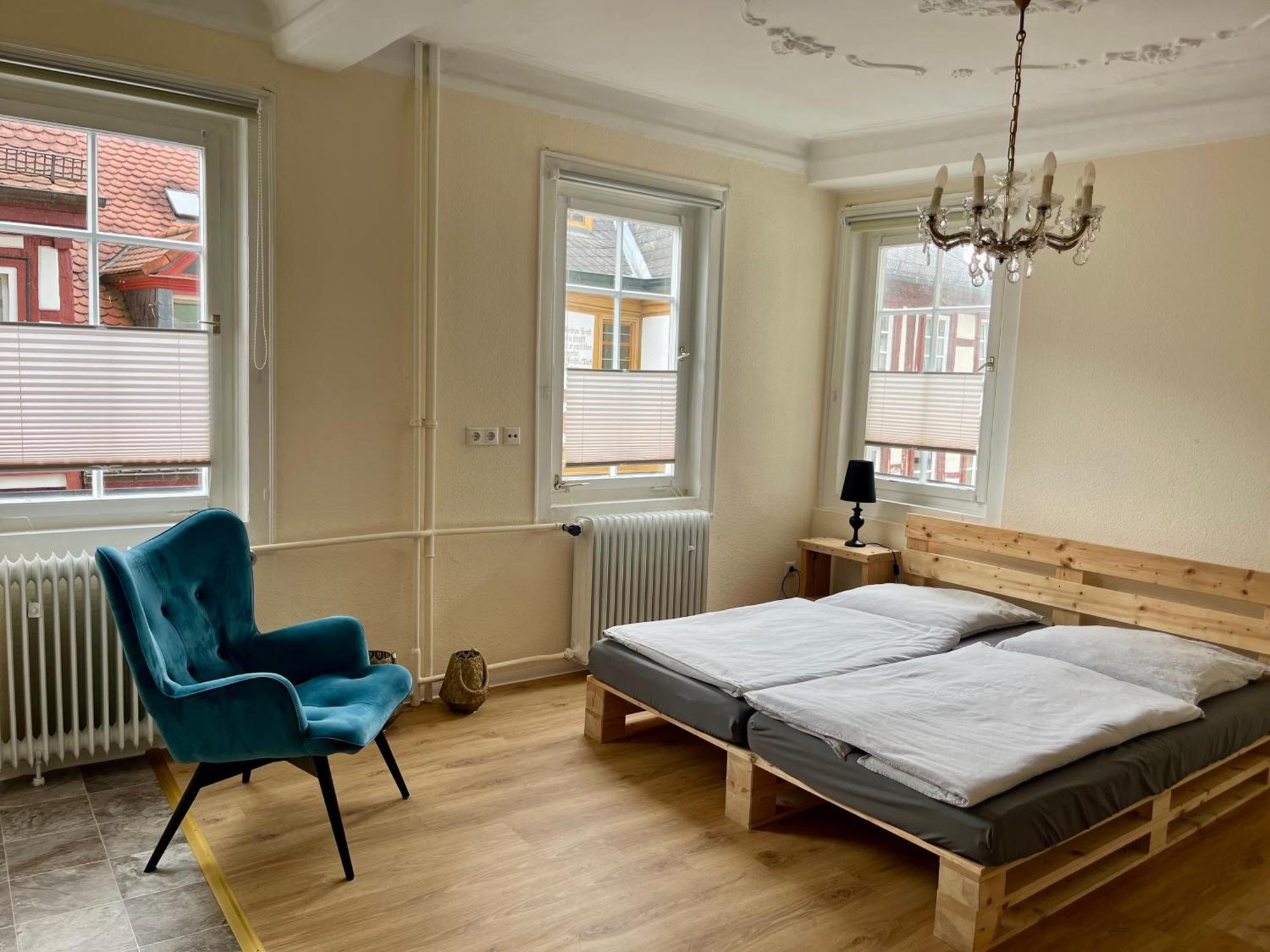 Pub 111 - Die Altstadt Unterkunft Miltenberg Eksteriør billede